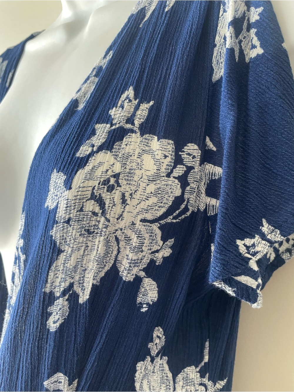 Lulu's Navy Blue Floral Maxi Dress with White Lace Print - Picture 7 of 9
